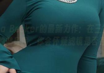 Alina Becker的最新力作：在三笠·阿克曼的健身房，你会怀疑滤镜是否存在。