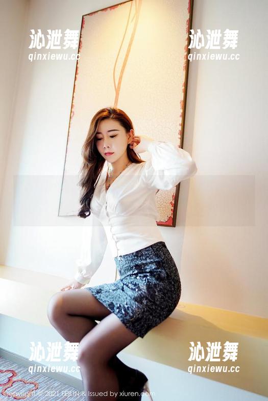 Feilin嗲囡囡-萌琪琪Irene Feilin嗲囡囡 - 萌琪琪Irene的连衣裙,一套美图就像一场视觉的狂欢