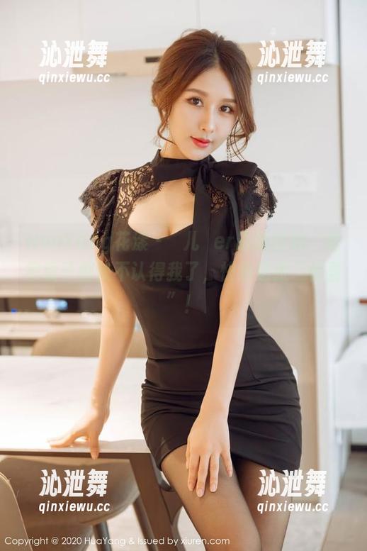 HuaYang花漾 - 玥儿玥er最新自拍：我家镜子都快不认得我了，快看这张“惊喜”！