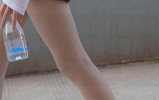 IESS异思趣向 - 羽西的鱼嘴和吊带袜全集，让人想问：这是在穿衣服吗，还是在开派对呀？