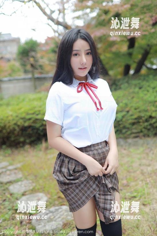 MFStar模范学院-柳侑绮Sevenbaby MFStar模范学院 - 柳侑绮Sevenbaby黑白套图,唔,没圣光的理由是不是让人更痴迷,像在品味那未言的情愫?