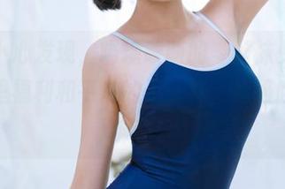 一不小心发现，喵糖映画的“丝袜少女作品”里福利和平常的不一样，超级哇塞的那种！