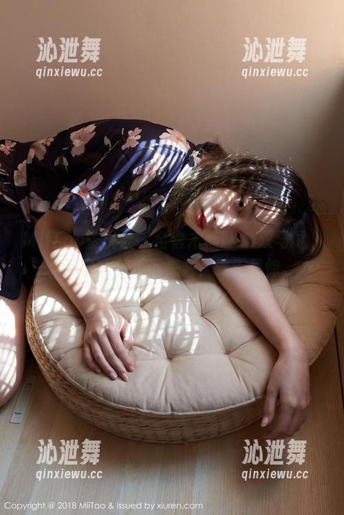 MiiTao蜜桃社 - 全套木楠Nan双马尾，果然让人停不下来看，肆无忌惮。