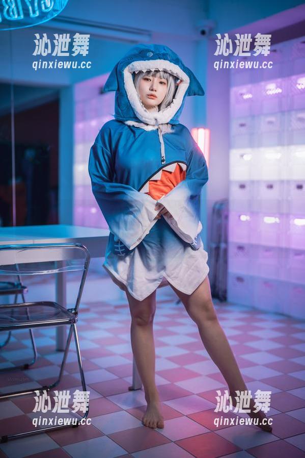Mimmi(밈미)的夏日大礼包：送上破桌子的美图与蜜汁资源，你能承受得了吗？