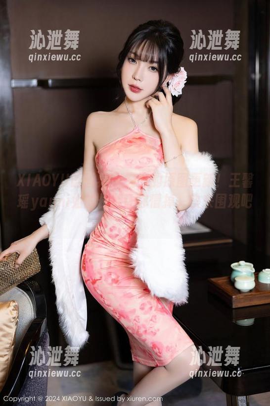 XIAOYU语画界-王馨瑶yanni XIAOYU语画界 - 突然的原图更新!王馨瑶yanni姐的长腿让你懵掉,快来围观吧!