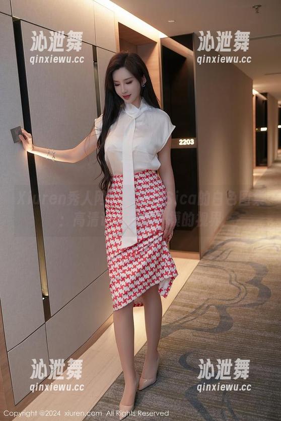 Xiuren秀人网 - 小狐狸Sica的白色图集：高清让人想摸一摸的视界