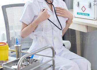 Xiuren秀人网 - 拍黄瓜girl与她的棉袜，图包竟变成了审美新探讨？