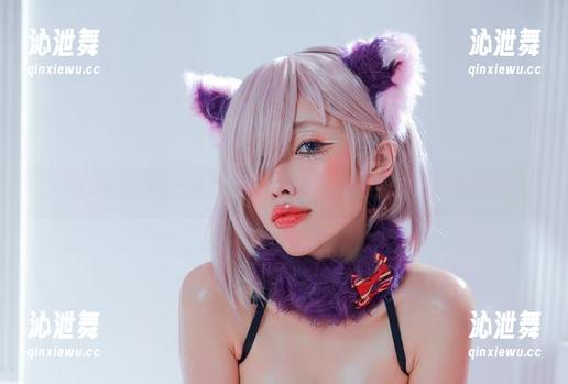 eliza喵喵的写真作品BB：只需要一秒就能引发超多联想！