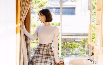 けん研(けんけん)的镂空写真，光影之间似有暗涌，大家快来瞧瞧这“灯光设计”！