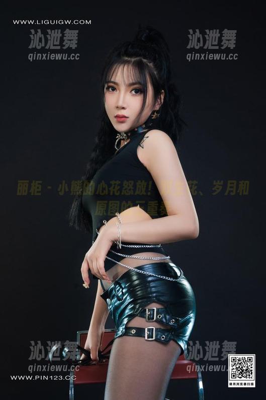 丽柜-小熊 丽柜 - 小熊的心花怒放!双生花、岁月和原图的三重奏