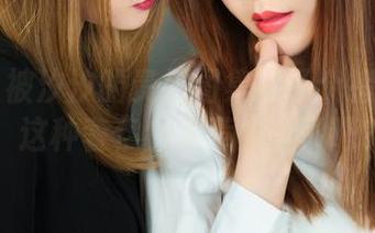 丽柜 - 被汐汐的贵足图集打了个措手不及，这种奢侈也太惹人爱了吧？