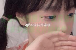 这张佳佳酱ovo的图片，我只想问你看懂了多少透明女仆的妙处？