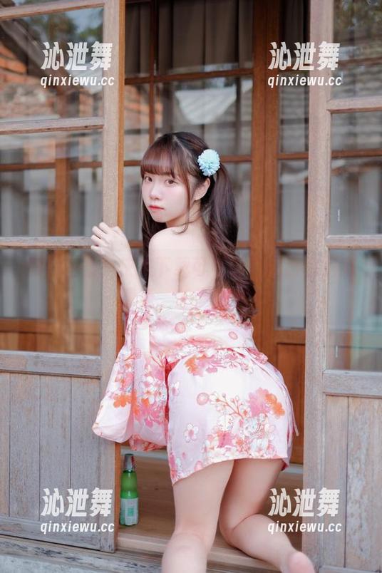 可可小白兔 烈日轻柔,快来下载可可小白兔比基尼高清版,想说些啥...