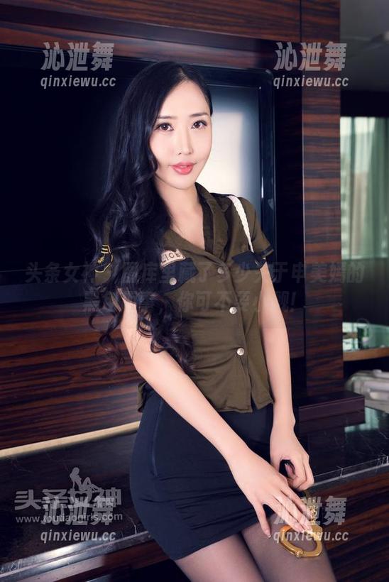 头条女神 - 图库里藏了多少关于申美嫣的黑色趣事，你可不要小觑！