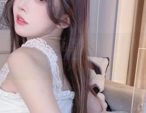 小小奶瓶儿与她的无圣光礼服图集，别有一番风味