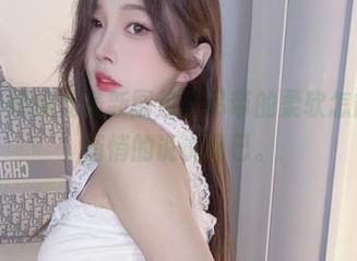 嘘！小小奶瓶儿最新图包，吊带的柔软怎能抵挡，悄悄的说说而已。