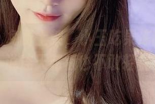 微密圈 - 免费上架，小玉吃果冻的作品听说连天花板也不敢轻视