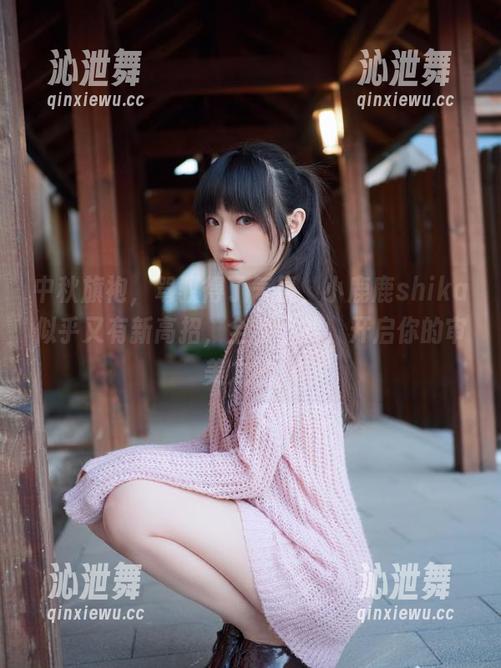 中秋旗袍，驾驭得了气氛，小鹿鹿shika似乎又有新高招，全套下载，开启你的审美之旅。