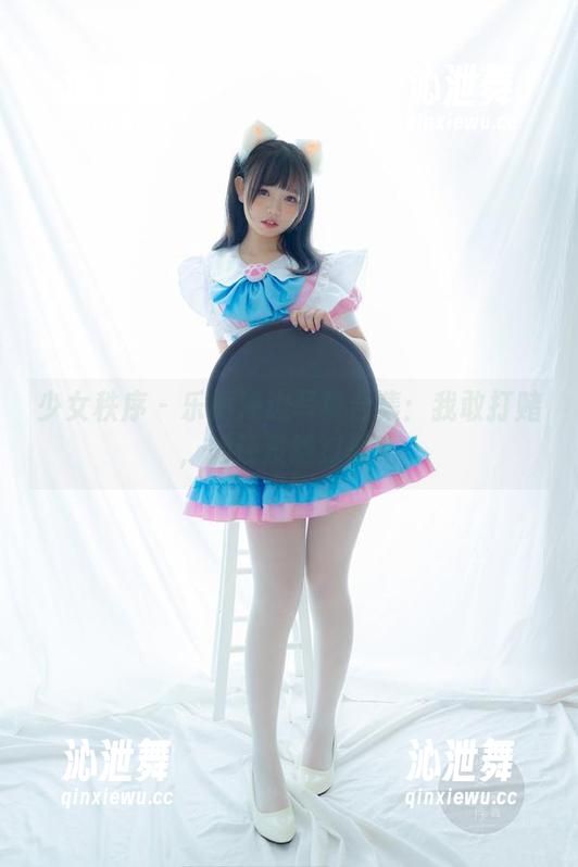 少女秩序 - 乐栀海边写真合集：我敢打赌，她还没晒过够！
