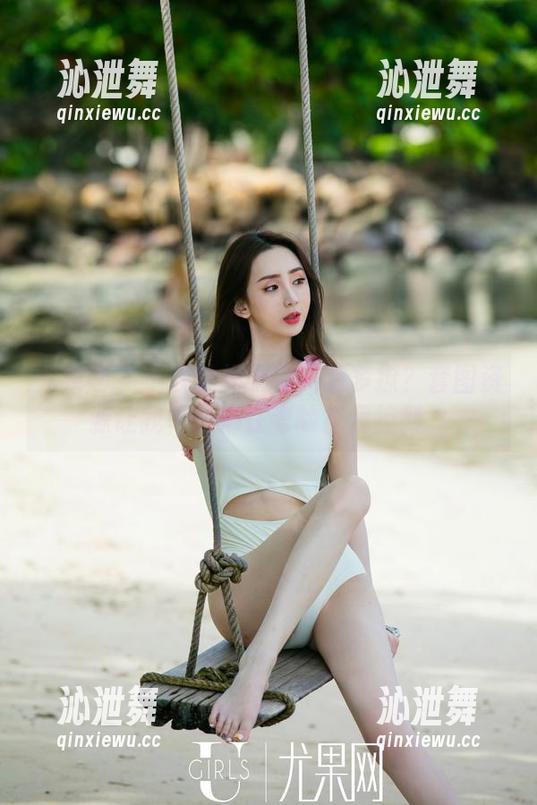 尤果网-小欧 尤果网 - 小欧体操服究竟有多撩?套图资源让我每天都在考验自我控制。