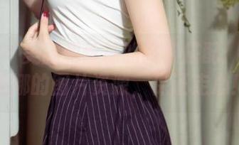 尤果网 - 美腿和丝袜的终极搭配：布莱尔昆娜的图片资源，保证走心！