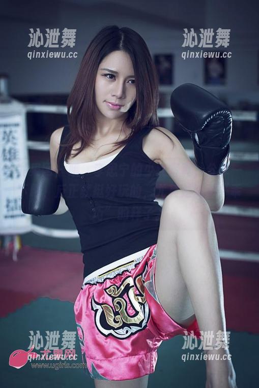 尤果网-李思宁 尤果网 - 哦,李思宁的少女写真,分享一下吧,反正就挺好玩的,尤其是她那“乖巧”的样子。