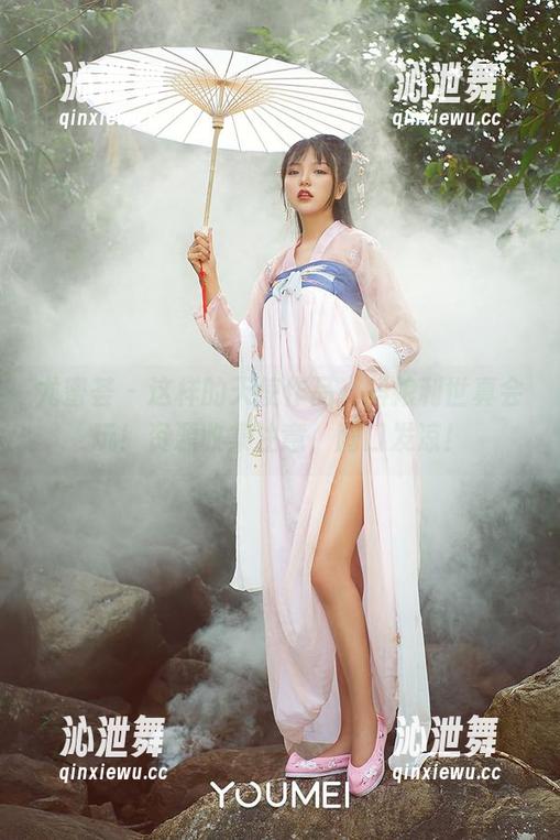 尤蜜荟-抖娘利世 尤蜜荟 - 这样的天使作品,抖娘利世真会玩!资源收集注意,胸口发凉!