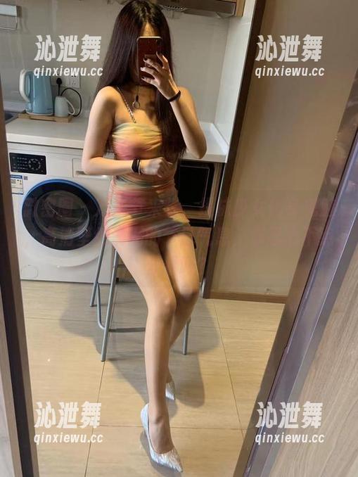 微密圈 - 万圣节来临，提袜少女化身鬼魅，高清壁纸满满的节日气息，你忍心不点开看吗？