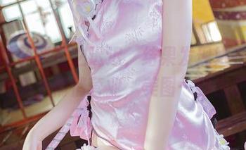 说昨晚梦到星之迟迟，结果发现她在梦魔的枕头上悄悄营业，美图一秒出炉！
