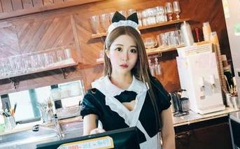 普美(bomi)的瑜伽之旅：写真作品集，哈，你的姿势还不如我呢！