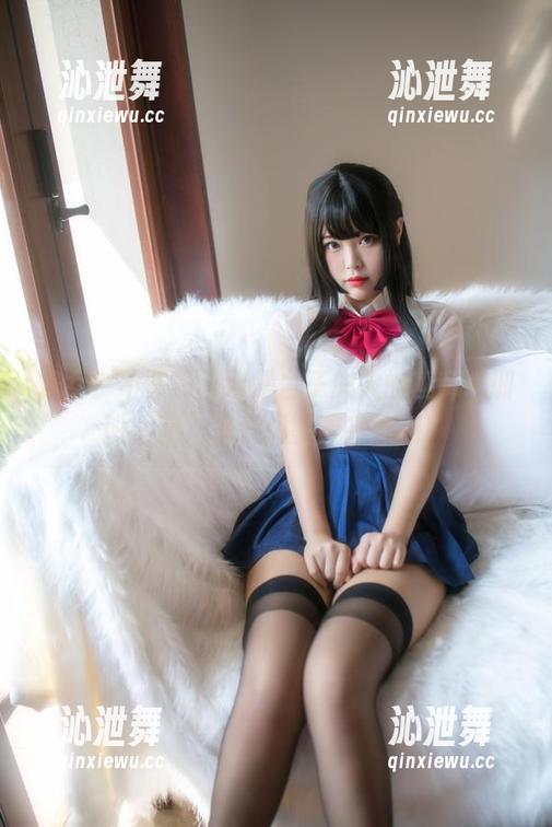 修女？不不不，这是杏子夫人的巫师培训班原图，照片图鉴请随意翻！