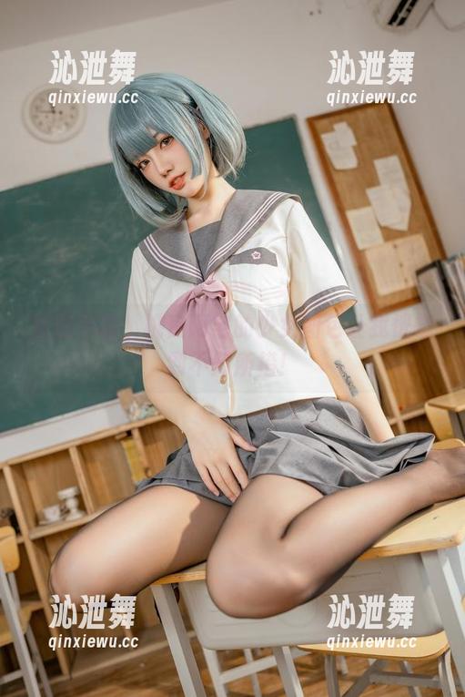 欲罢不能，桃良阿宅的少女图包让我恍惚到不知所措！
