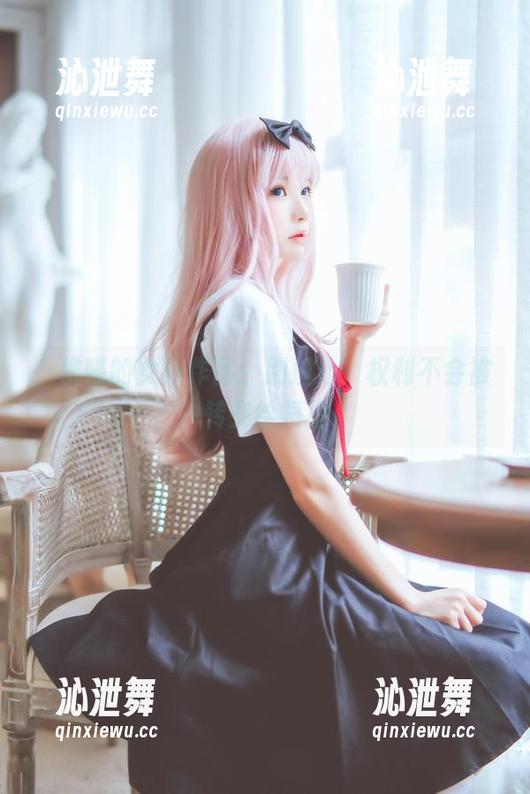 桜桃喵 桜桃喵的女仆作品:别担心,权利不会被转交给扫把