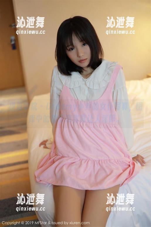 模范学院-Dreamy小乔 模范学院 - Dreamy小乔的女仆写真,图库中的那份清甜真让人迷醉。