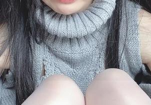 樱井宁宁的牛仔裤果然不同凡响，私拍原图我都舍不得保存！