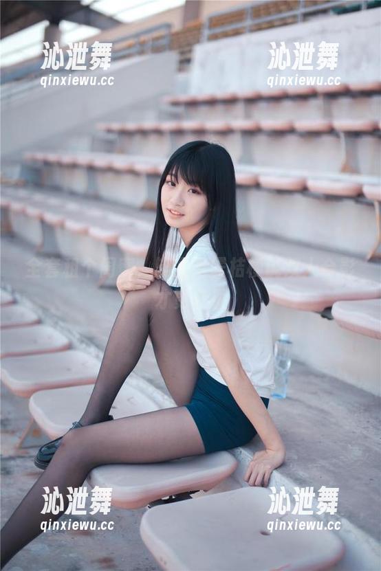 全套租个闺蜜，毕竟沧霁桔梗说双人合影才更有趣