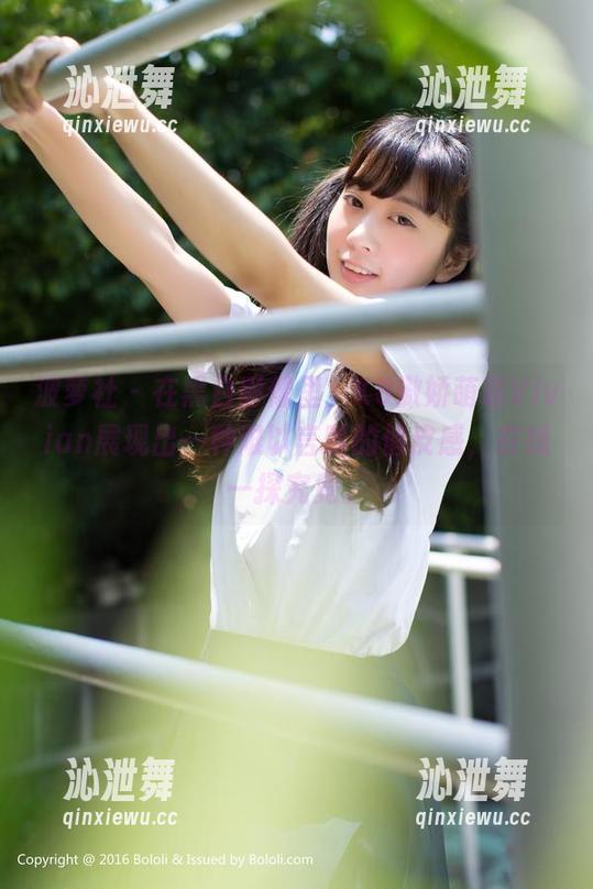 波萝社-K8傲娇萌萌Vivian 波萝社 - 在黑白影像里,K8傲娇萌萌Vivian展现出一种难以言喻的俏皮感,在线一探究竟。