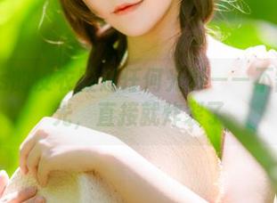 洛可ss的皮衣胜过任何光影——不需要圣光，直接就炸裂了