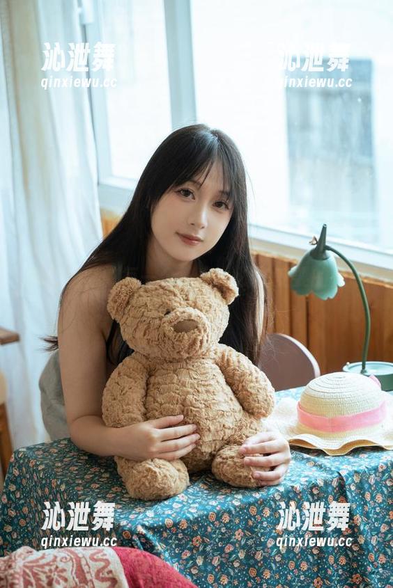原图里藏的每一个秘密：浅安安耍的是哪门子花招？