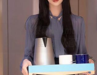 秀人网 - 有没有发现安然maleah在美图里摇摇欲坠的双人画面？