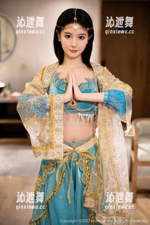 秀人网 - 柚子178的网袜探险：原图竟让人想要壁纸化！