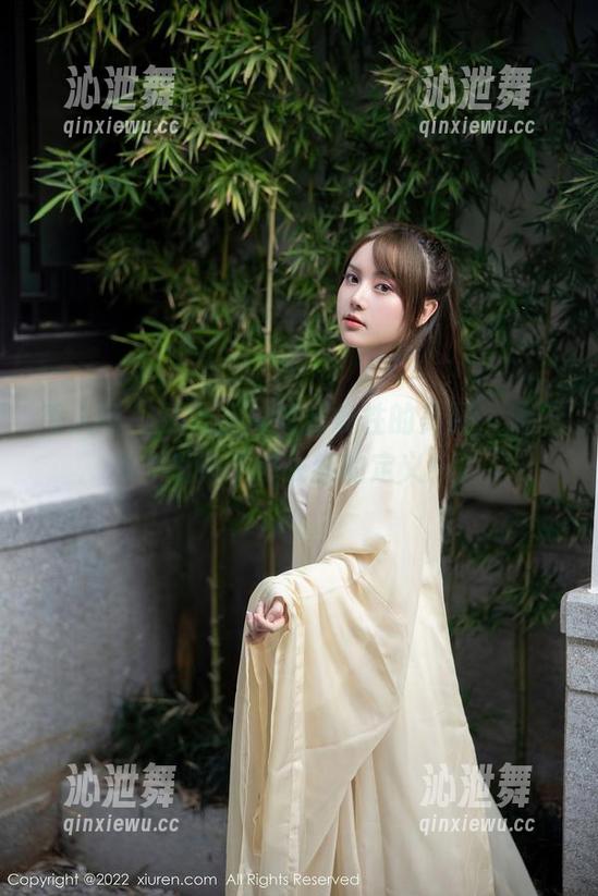 秀人网 - 从未见过如此魔性的美图，沐子熙V给了内衣新的定义！