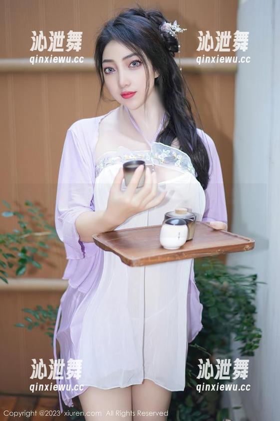秀人网 - 沐沐baby的棉袜最新写真集：我把袜子拍得比男朋友还好看！