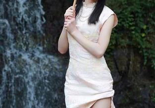 秀人网 - 说好的“花嫁”图集更新，王俪丁果然想狂拽闯进婚宴呢。