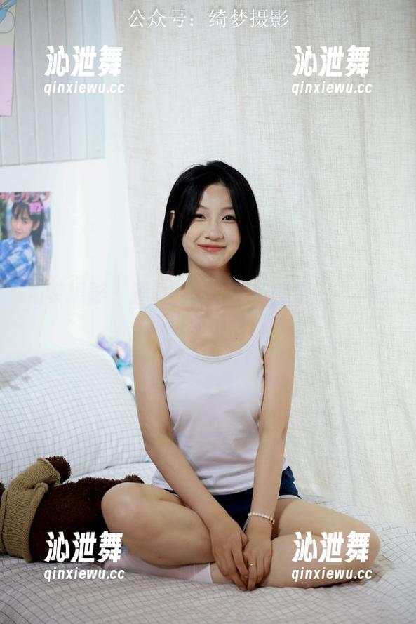 绮梦摄影-露露 绮梦摄影 - 露露的高清吊带图集——小心别被吸引哈!