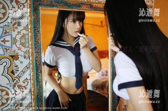 美媛馆-许诺sabrina 美媛馆 - 许诺sabrina泳装图集,保证让你一秒进入“想不正经”的脑补状态!