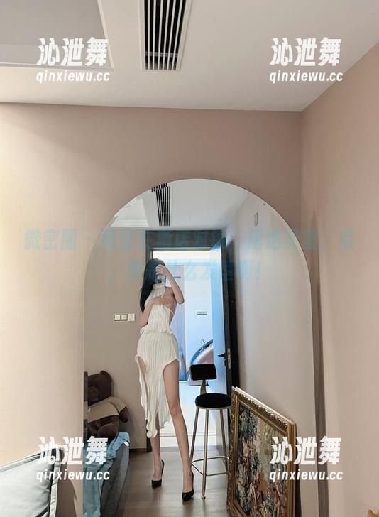 微密圈 - 葛征在酒店对镜，精选美图，哦，那是什么发型啊！