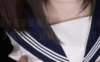 下载蜜汁猫裘的兔子护士写真集，身为兔子我心累，该脱下护士服吗？