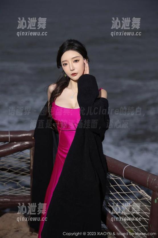 语画界 - 图包盛典：允儿Claire的纯白，简直是一碗清汤挂面，透心凉