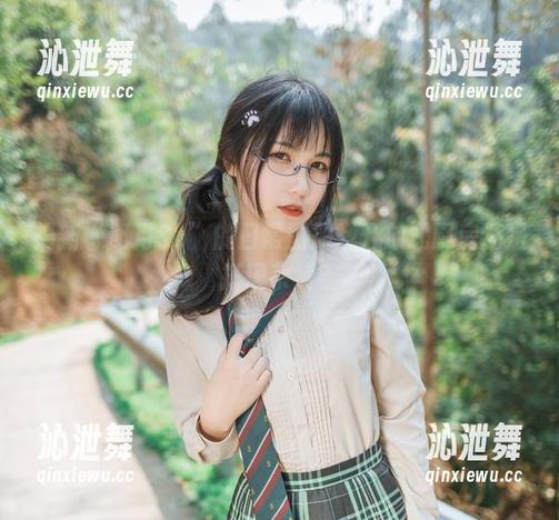 最新“逐月Su”的日常图册：开放式厨房还是打理杂货？